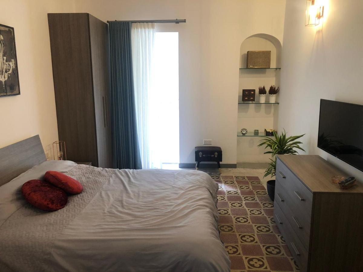 Valletta Retro Apartment Eksteriør bilde